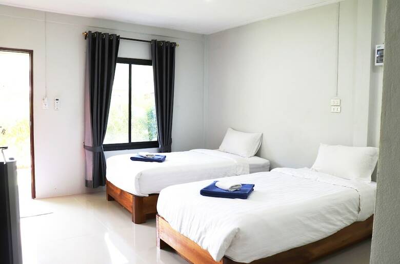 Hotel Khlong Dao Sunset Villa