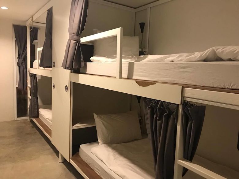 Hostal Hub Of Joys Hostel