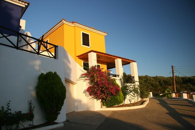 Apartamentos Ilis Villas