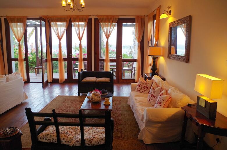 Bed & Breakfast Karabai Villa