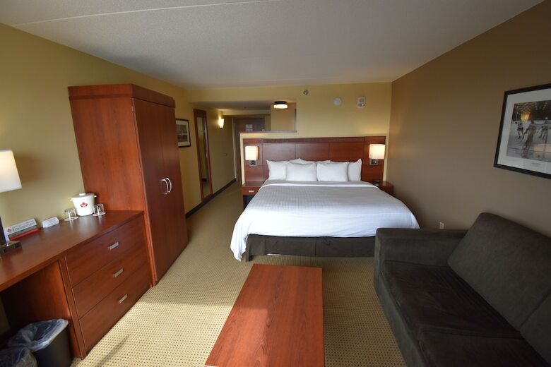 Hotel Canad Inns Destination Center Grand Forks