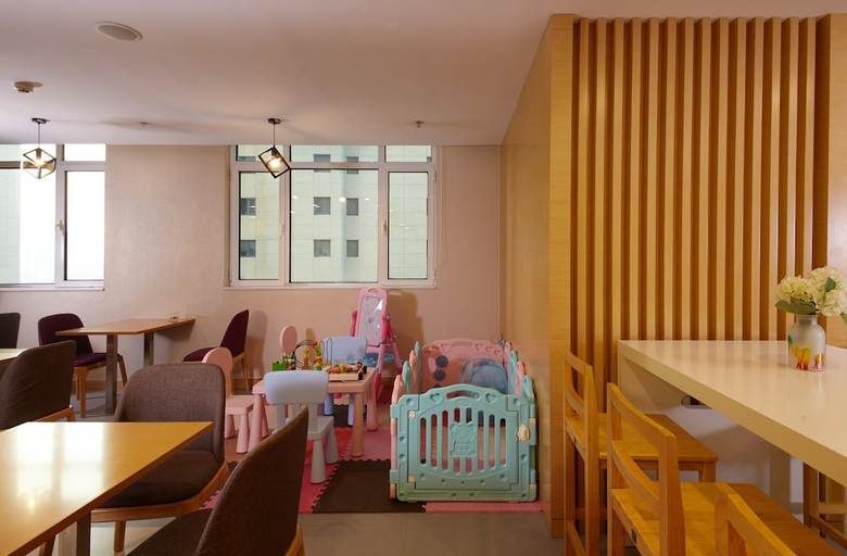 Hotel Holiday Inn Express Tangshan Downtown