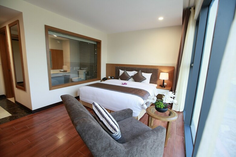 Muong Thanh Grand Con Cuong Hotel