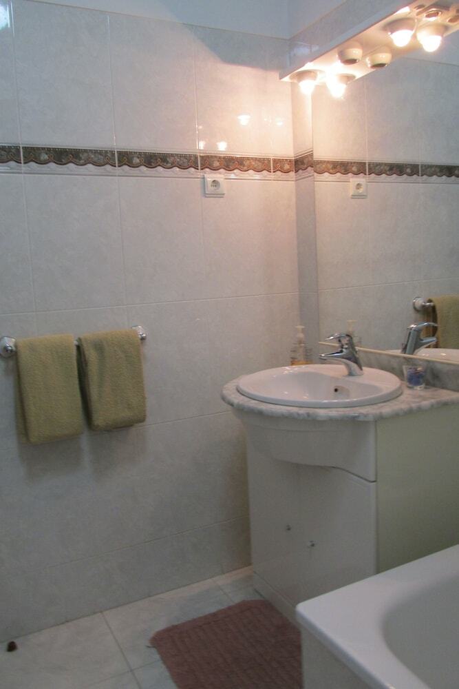 Hotel Homestay Marialva Park