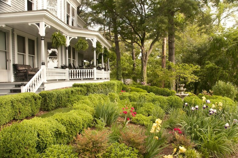 Biltmore Village Inn Bed And Breakfast