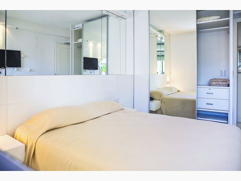 Aparthotel Jump In Bed Ipanema 17