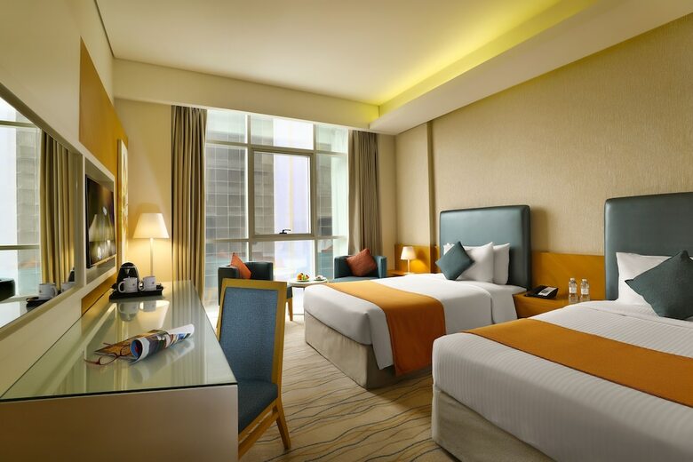 Royal Continental Hotel ? Dubai Airport