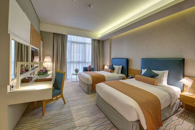 Royal Continental Hotel ? Dubai Airport