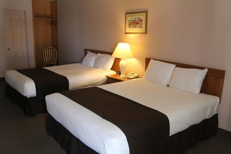 Hotel Saga Resort