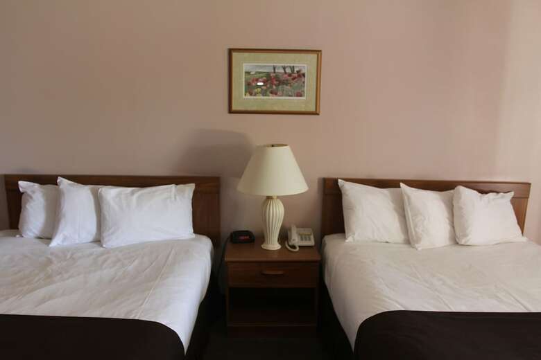 Hotel Saga Resort