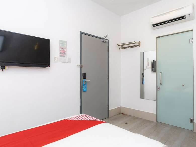 Oyo 89355 Big Big Hotel