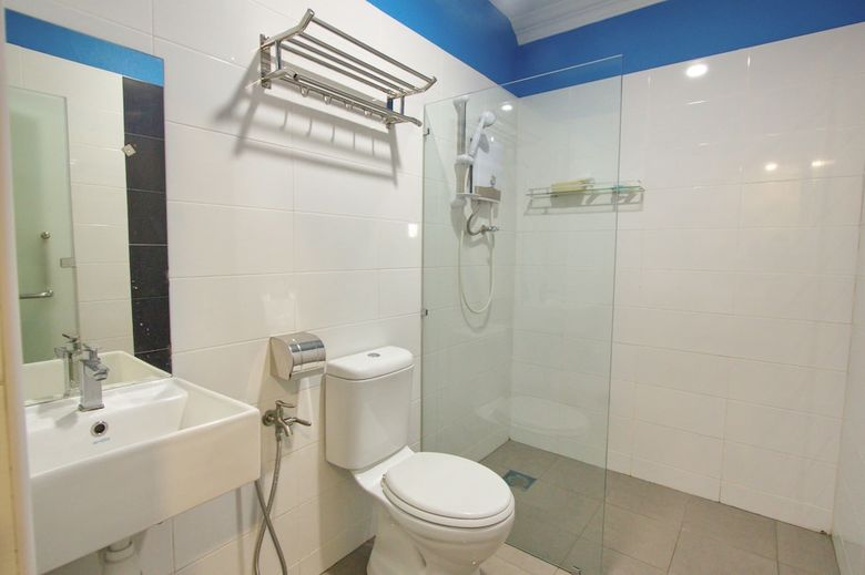Tkl Hotel