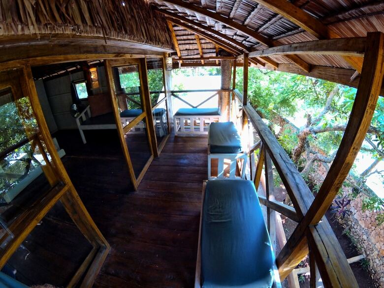 Hotel Cosmos Bungalows