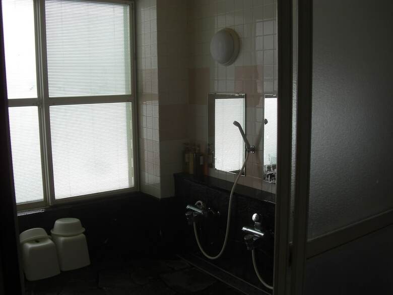 Hotel Akakura Yours Inn