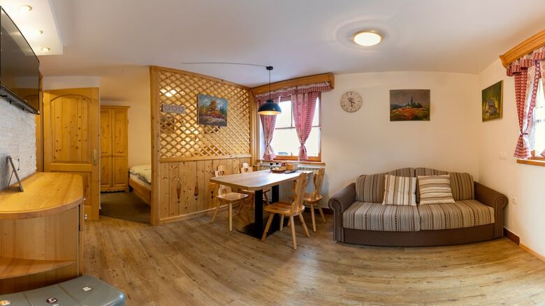 Villa Flora Apartments