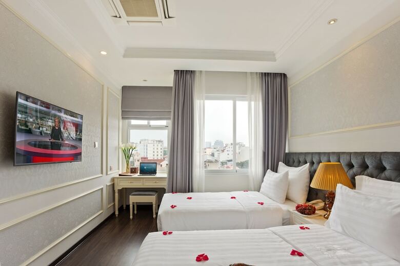 Luxury Old Quarter Hotel