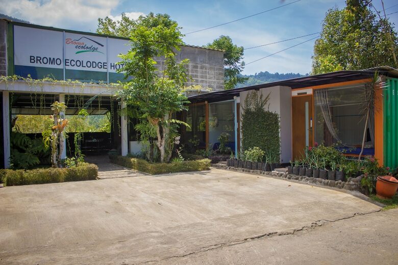 Bromo Ecolodge Hotel