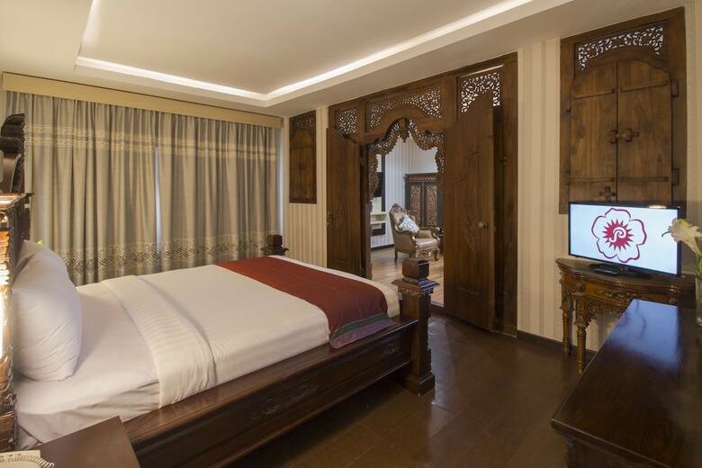 Hotel Grand Puri Saron Yogyakarta