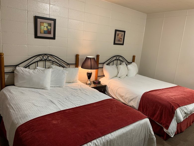 Motel Dauphin Inn Express