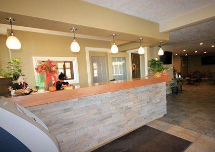 Hotel Econo Lodge Inn & Suites High Level