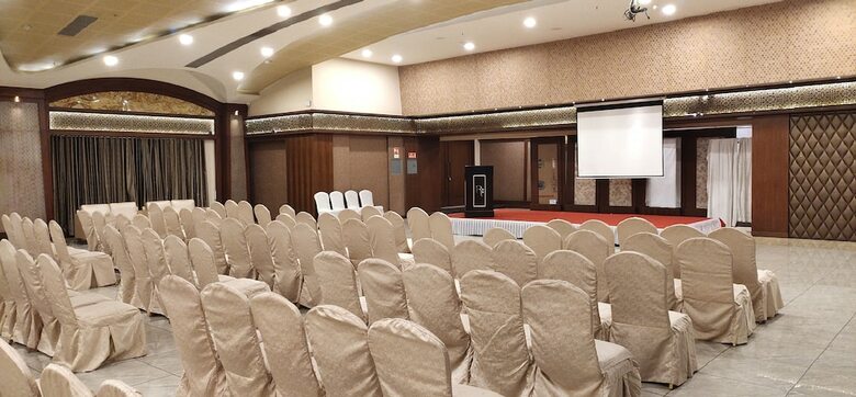 Hotel Regenta Inn