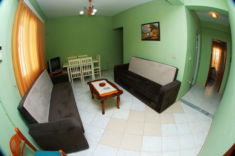 Apartamentos Vila Alvin
