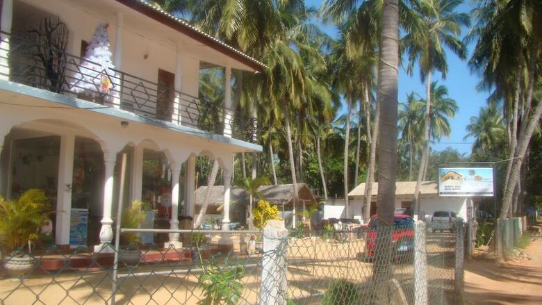 Hotel French Garden Resort