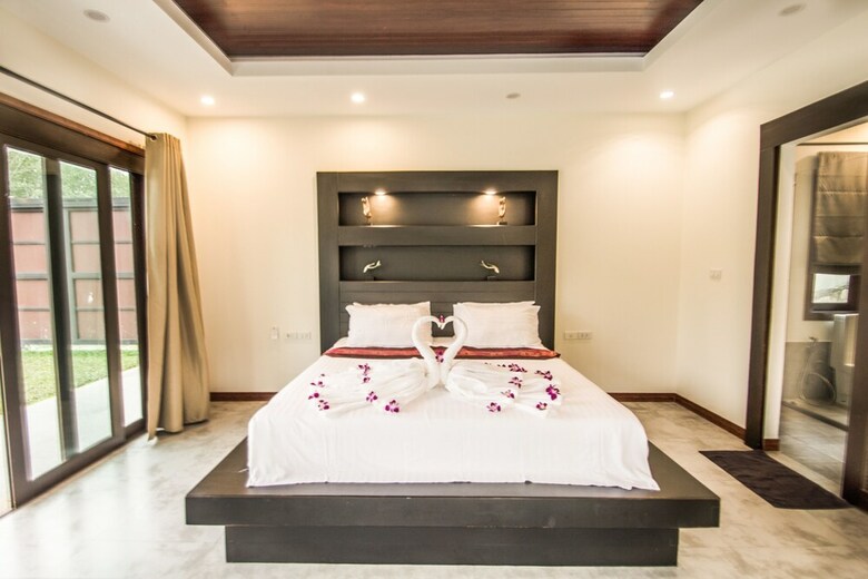 Infinity Pool Villa
