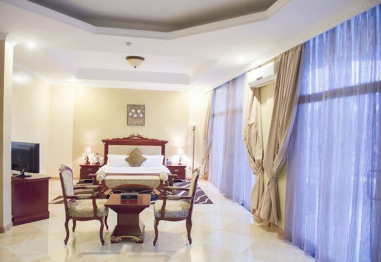 Martha Hotel