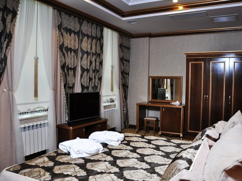 Joyy Hotel & Spa