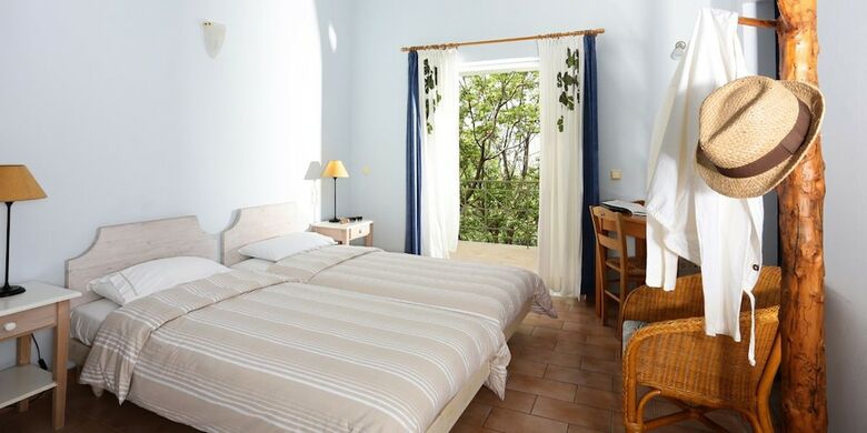 Eleonas Hotel