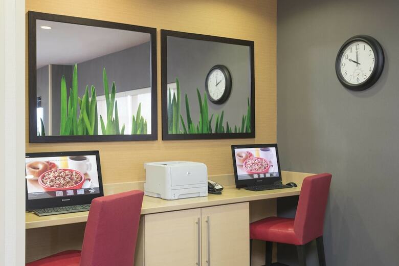 Hotel Towneplace Suites By Marriott Kalamazoo