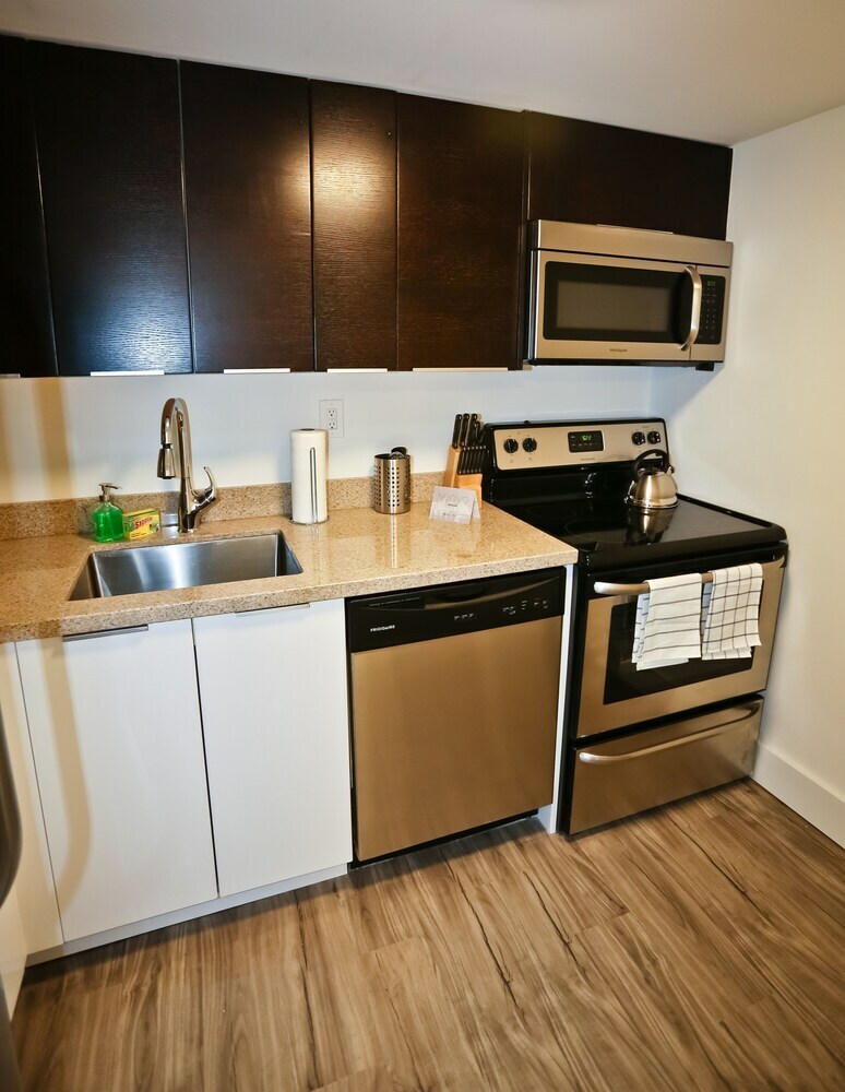 Coconut Grove Apartments By Nuovo