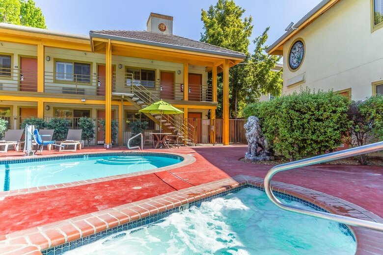 Hotel Comfort Inn Santa Cruz