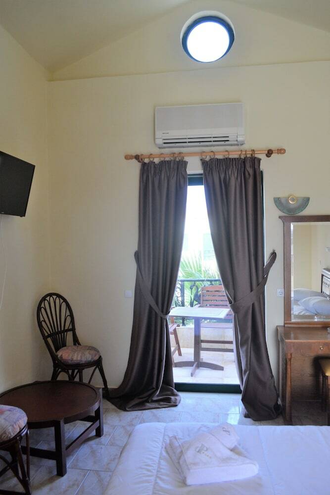 Hotel Diogenis Blue Palace