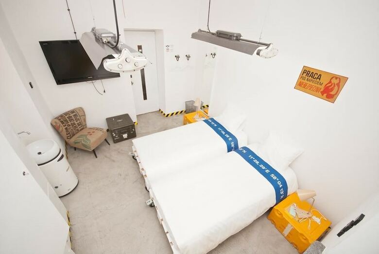 Bed & Breakfast Lofthotel Przychodnia