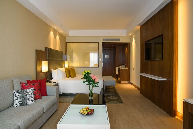 Hotel Crowne Plaza Nairobi Airport