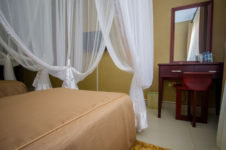 Sapphire Hotel
