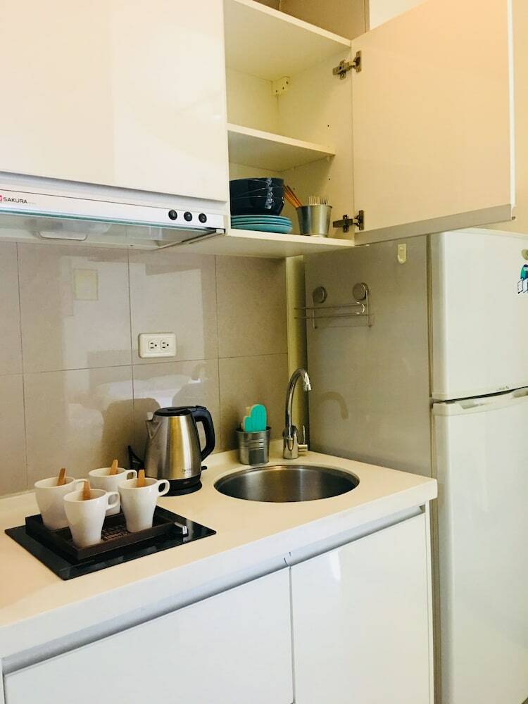 Q Square Apartment