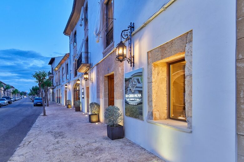 Hotel Sa Creu Nova Petit Palais Art & Spa