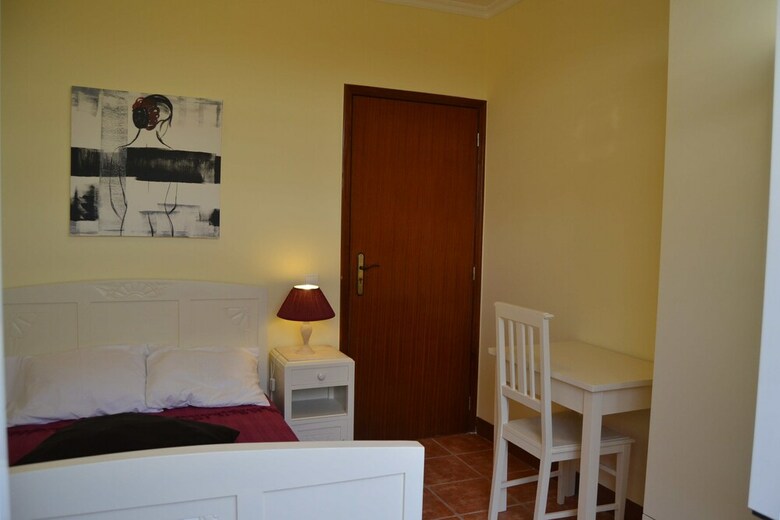 Apartamentos Casal S�o Jo�o Cottages
