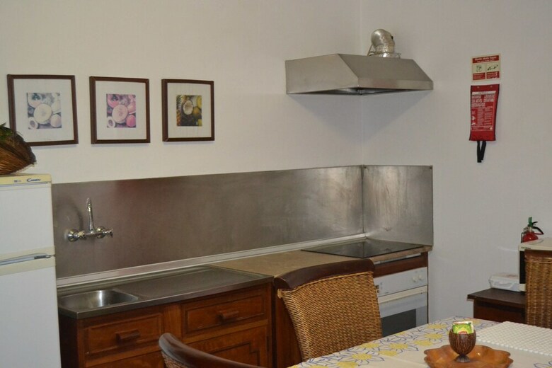 Apartamentos Casal S�o Jo�o Cottages