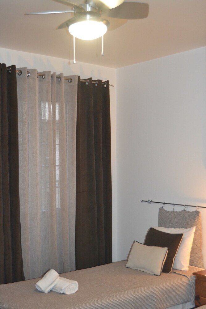 Apartamentos Casal S�o Jo�o Cottages