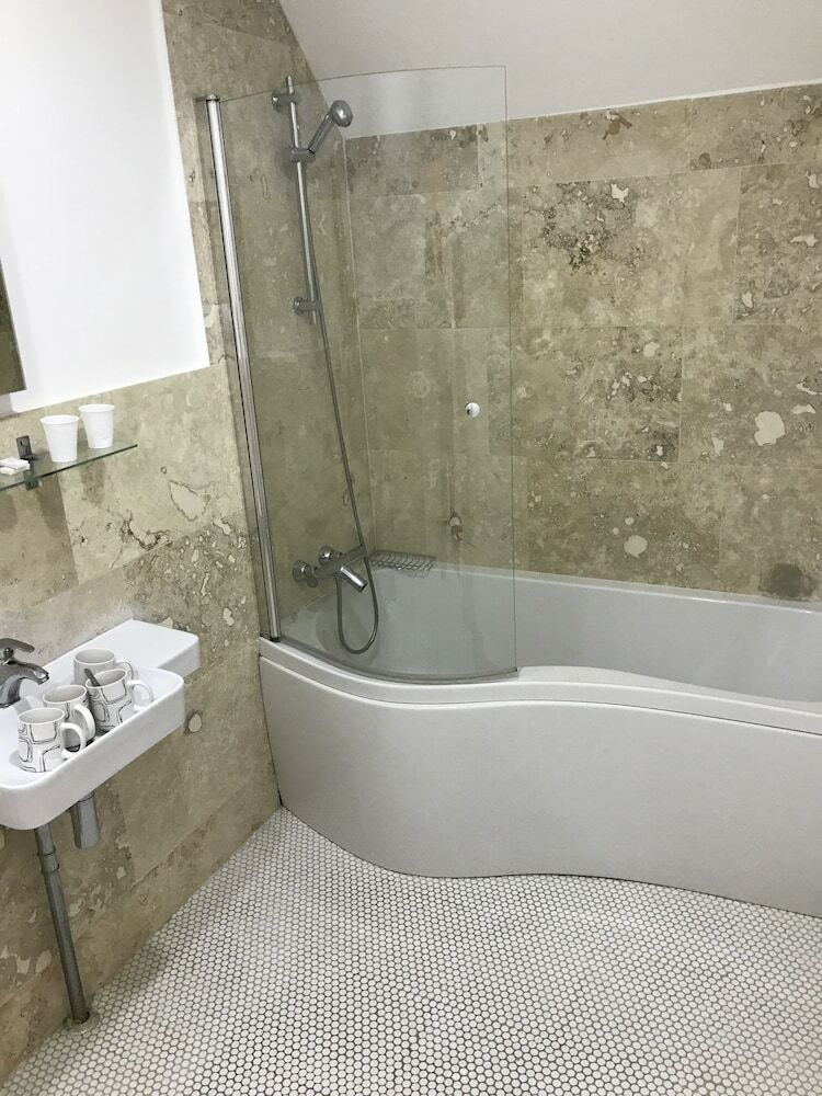 St George Hotel