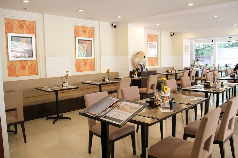 Hotel Furamaxclusive Sathorn, Bangkok