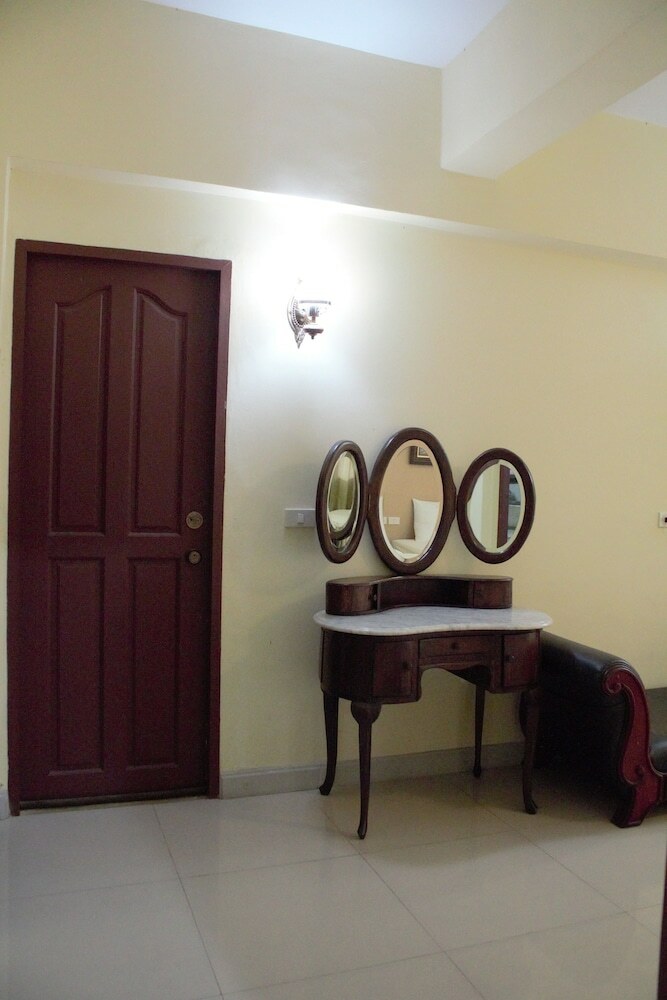 Hotel Chivapuri Residence Bangsaen