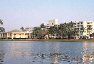 Hotel Inya Lake