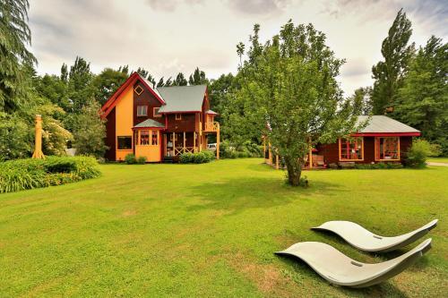 Lodge Hotel Y Caba�as Patagonia Green