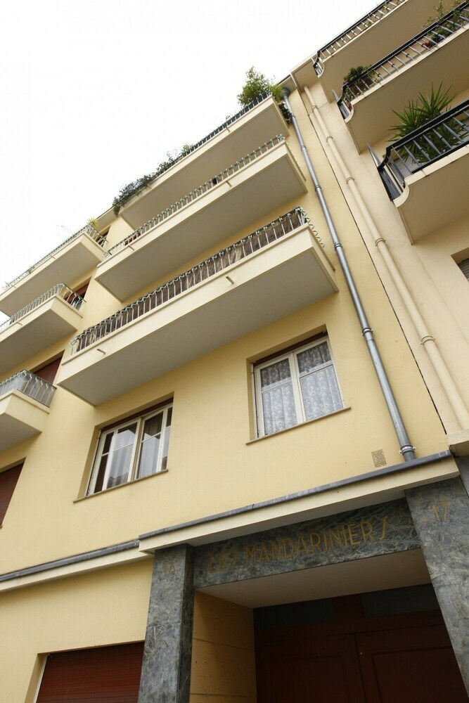 Period Apartment 7 Persons Cessole District In Nice