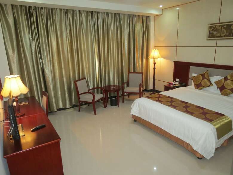 Meida Hotel & Restaurant